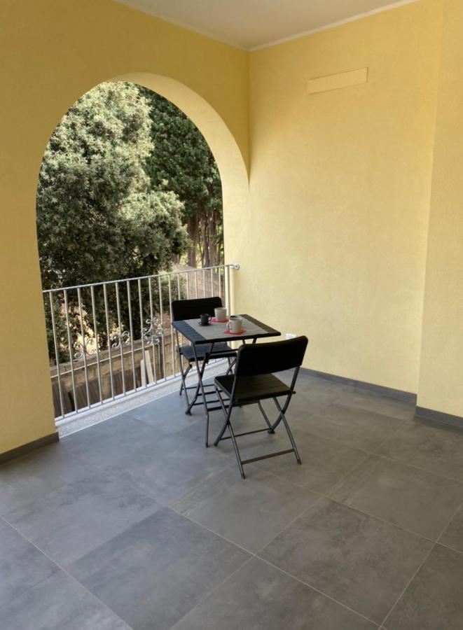 B&B Il Sogno Di Mario Carbonia Exterior foto